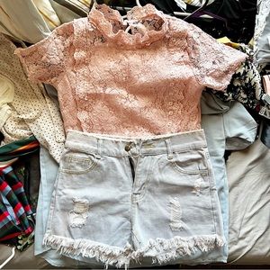 new with tag _ 2 pieces bundle_ pink lace top + denim shorts _ S/M